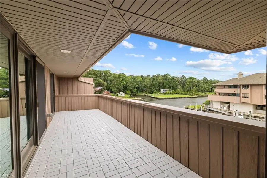 700 Oriole Drive #422, Virginia Beach, VA 23451 - Image #3