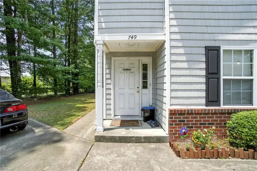 749-51 S Rosemont Road, Virginia Beach, VA 23452 - Image #2