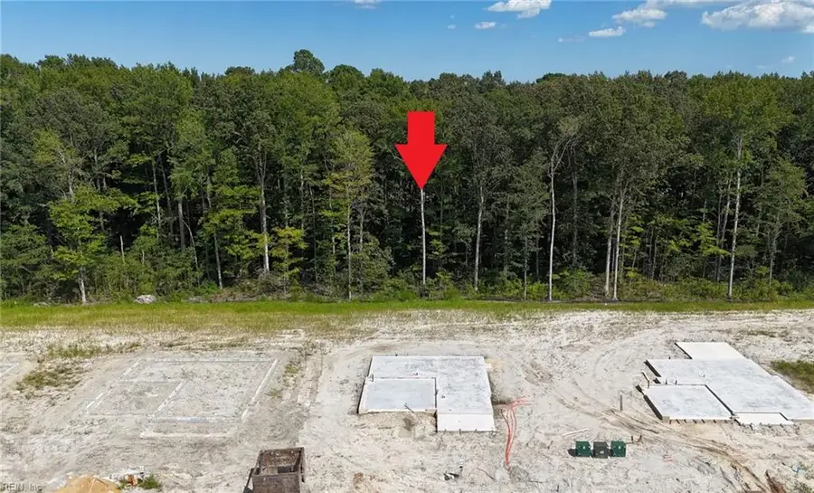 629 Crestfield Drive, Chesapeake, VA 23320 - Image #3