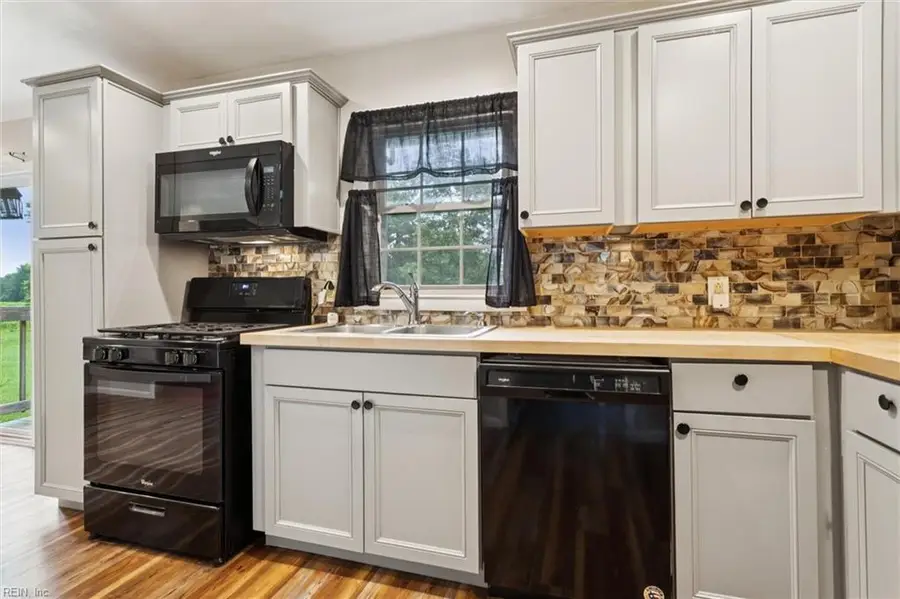 812 Milford Lane, Suffolk, VA 23434 - Image #3