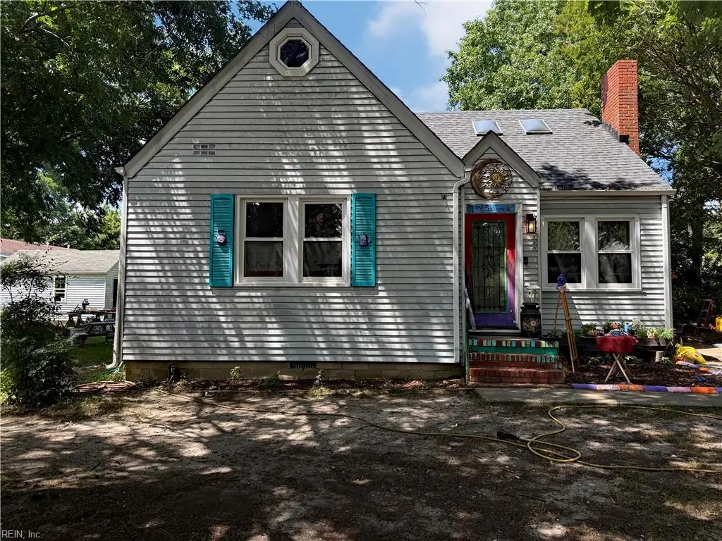 744 Sheppard Avenue, Norfolk, VA 23518 - Image #1
