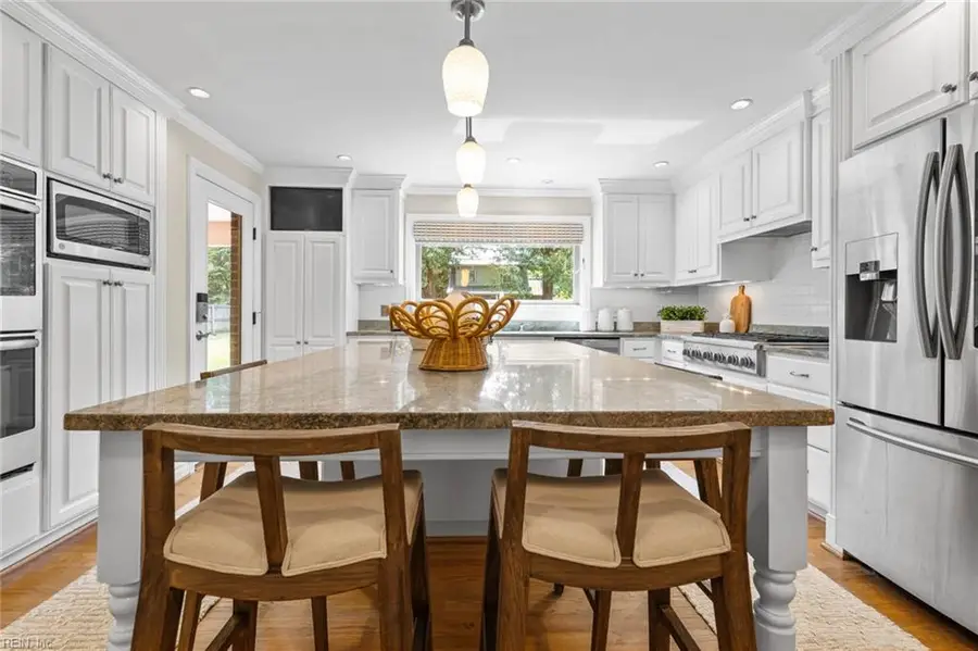 1825 N Alanton Drive, Virginia Beach, VA 23454 - Image #3