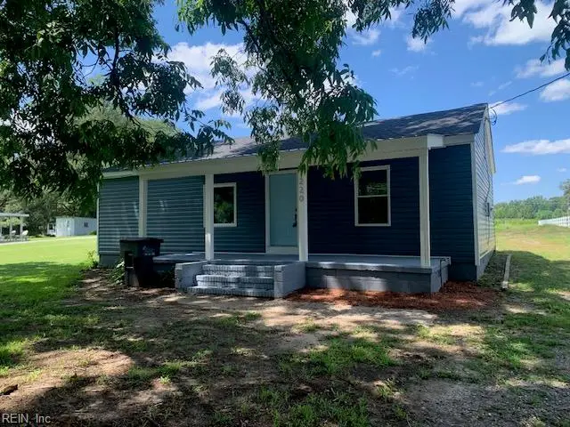 220 E Church Street, Wakefield, VA 23888 - Image #1