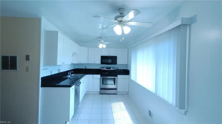 704 Jericho Road, Virginia Beach, VA 23455 - Image #3