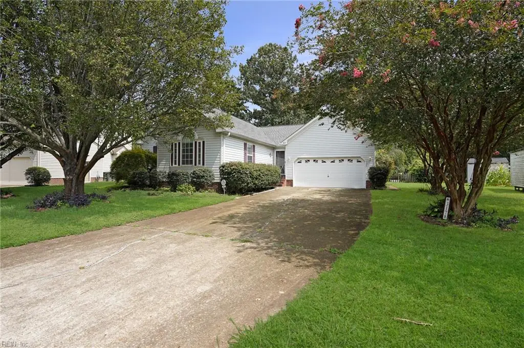 317 Manning Ln, Hampton, VA 23666 - Image #1