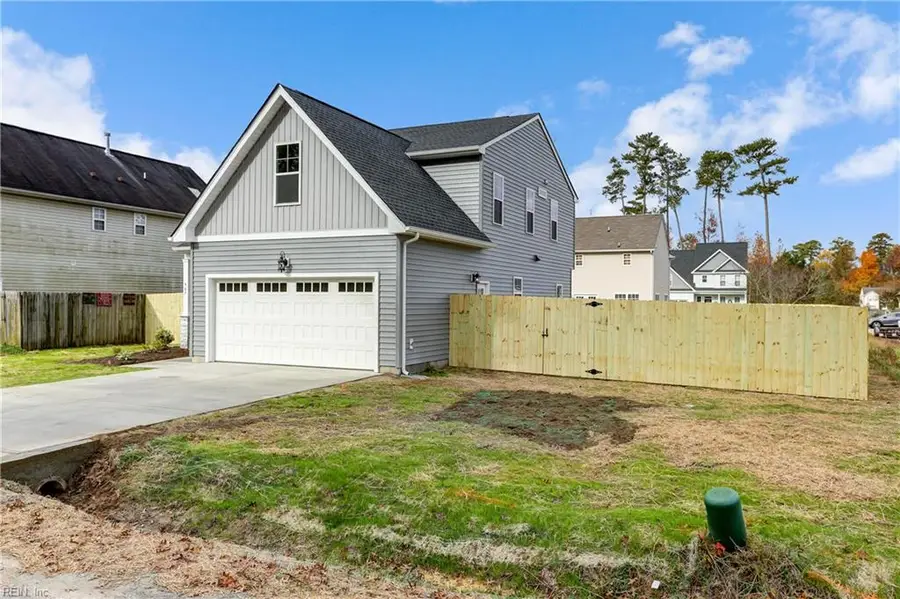 729 Willow Drive, Newport News, VA 23605 - Image #3