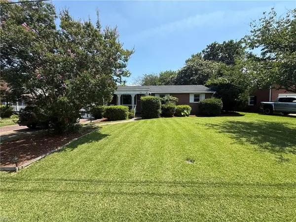 1924 Charla Lee Lane, Virginia Beach, VA 23455