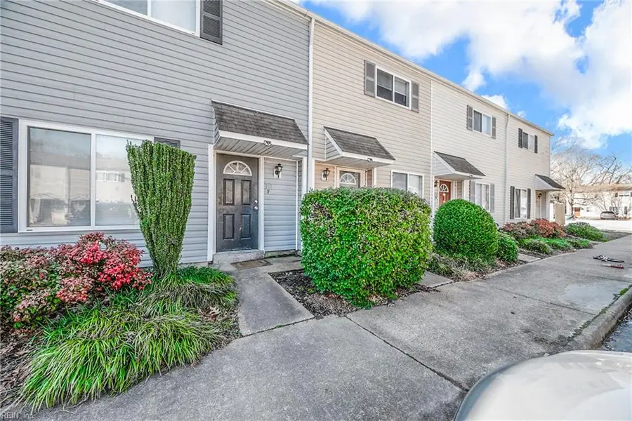 151 Delmar Lane #G, Newport News, VA 23602 - Image #2