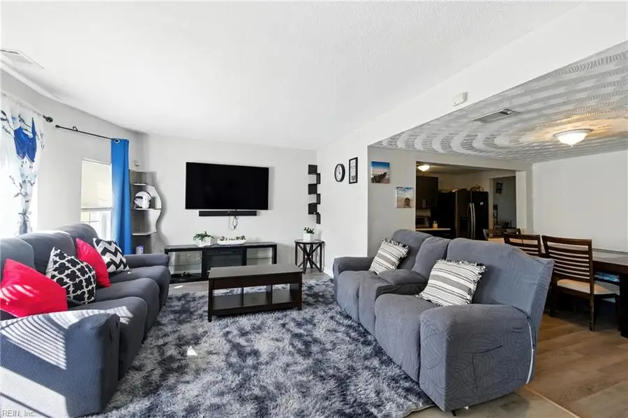 1027 Bryce Lane, Virginia Beach, VA 23464 - Image #3