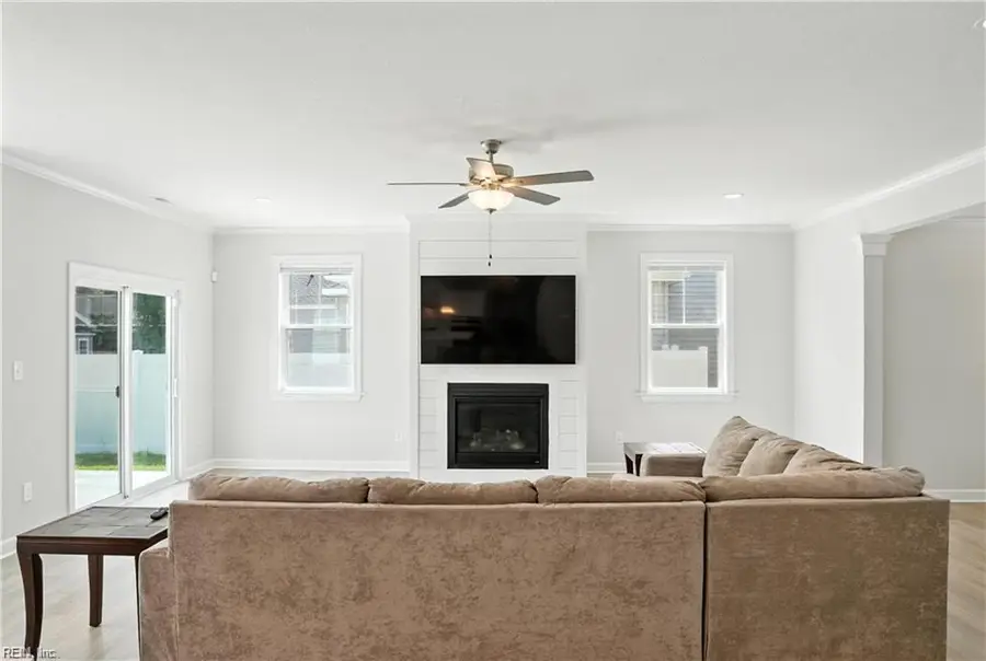 922 Chattanooga Street, Chesapeake, VA 23322 - Image #2