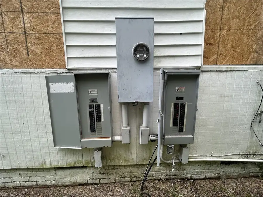 3810 Greenway Court, Portsmouth, VA 23707 - Image #3