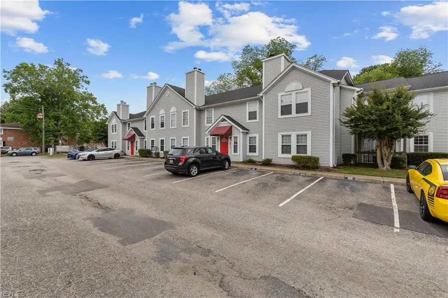 357 Fort Worth Avenue #110, Norfolk, VA 23505 - Image #2