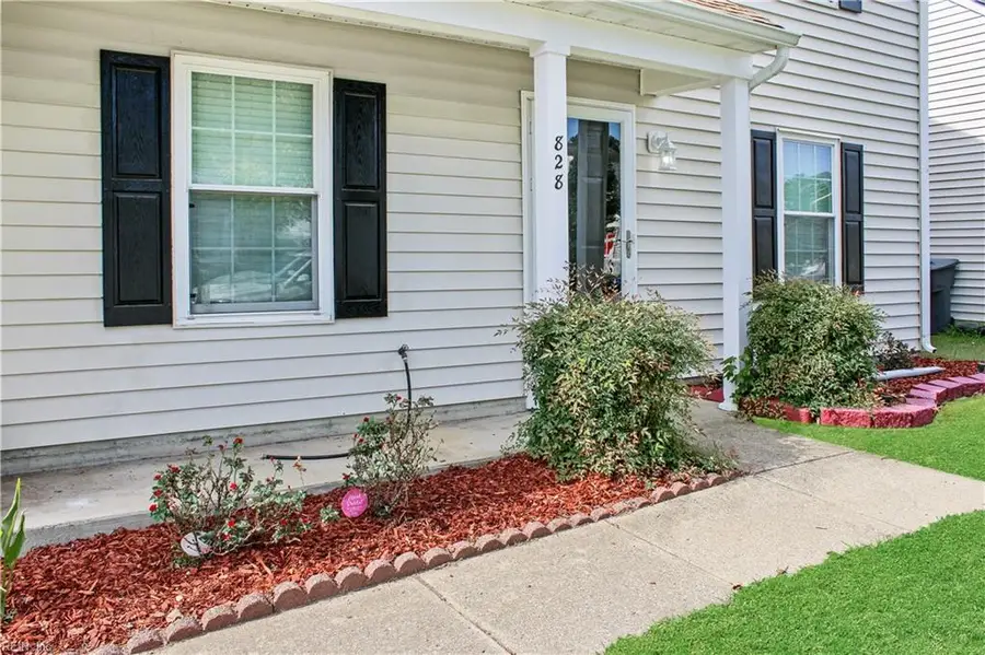 828 Chapin Wood Drive, Newport News, VA 23608 - Image #2