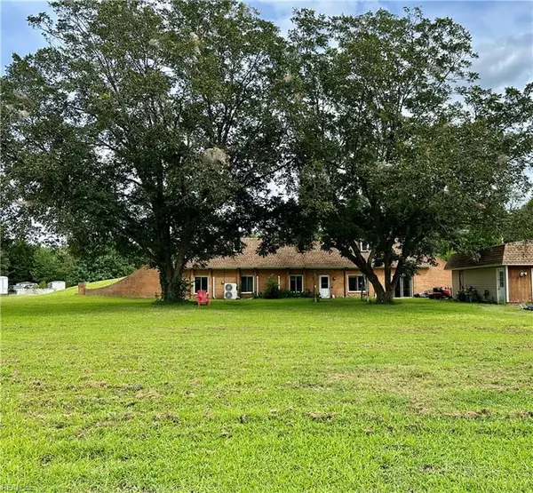 5016 Shoulders Hill Road, Suffolk, VA 23435