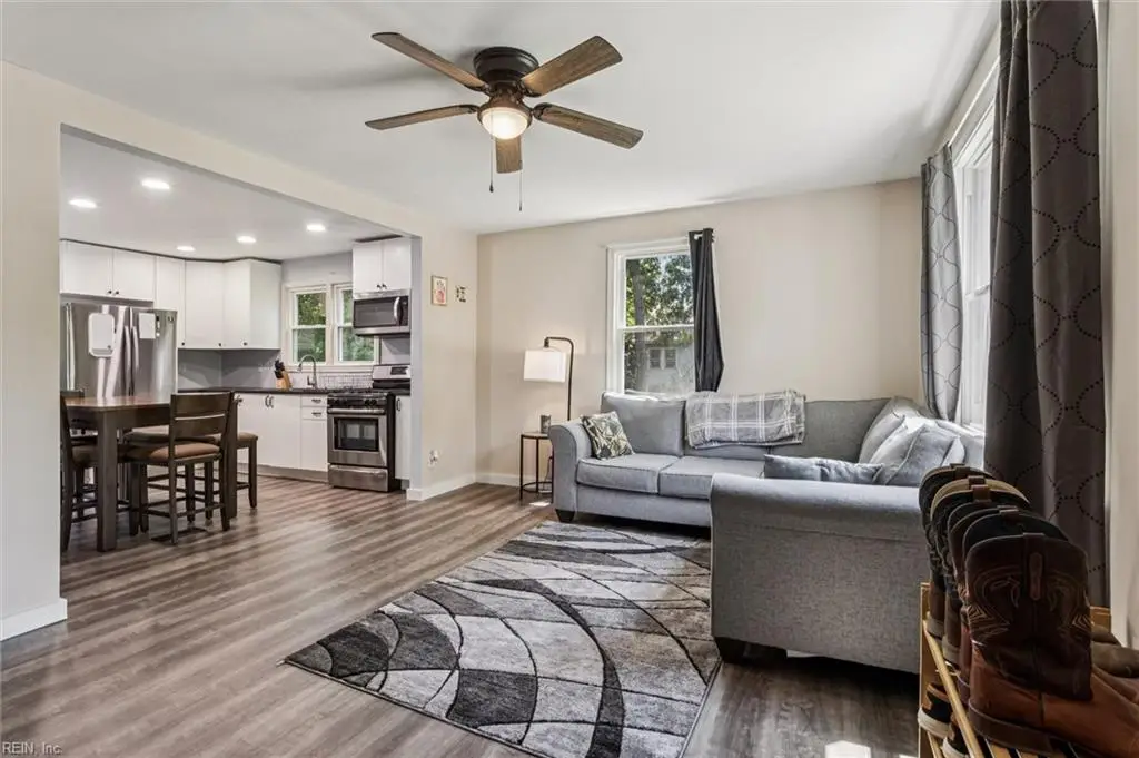 222 Charles Avenue, Portsmouth, VA 23702 - Image #1