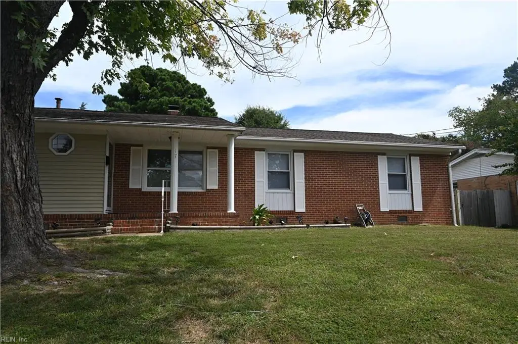 17 Sandra Drive, Newport News, VA 23608 - Image #1