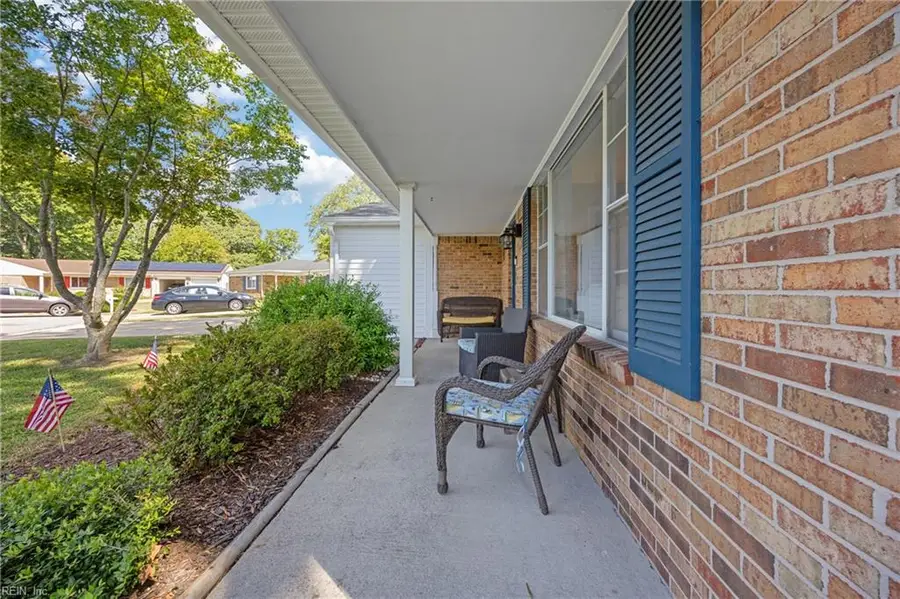 1084 Willowbrooke Court, Virginia Beach, VA 23464 - Image #3