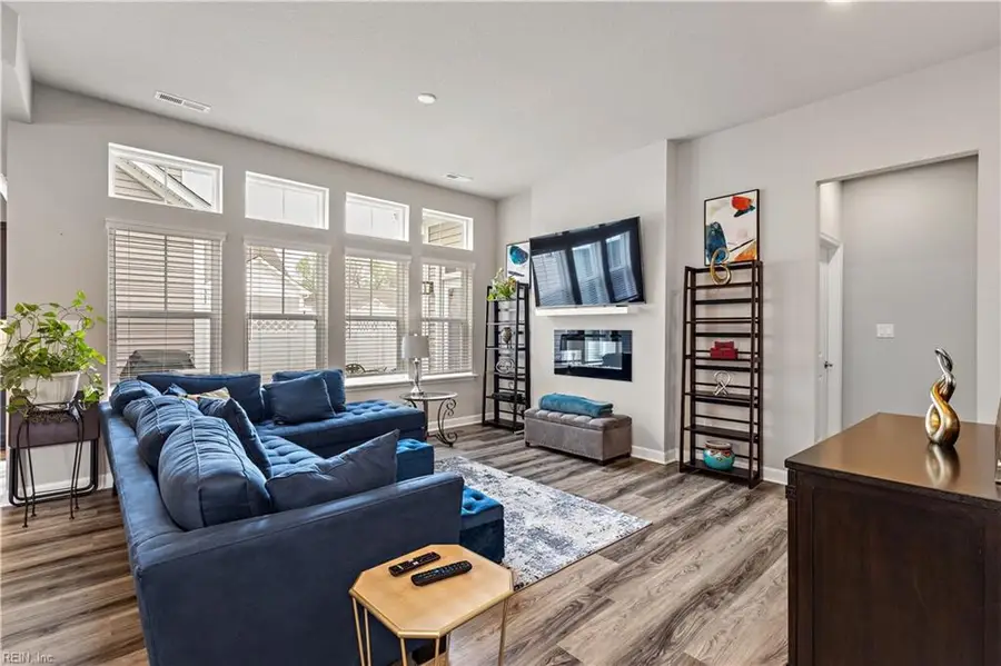 1009 Paragon Way #B, Suffolk, VA 23435 - Image #2