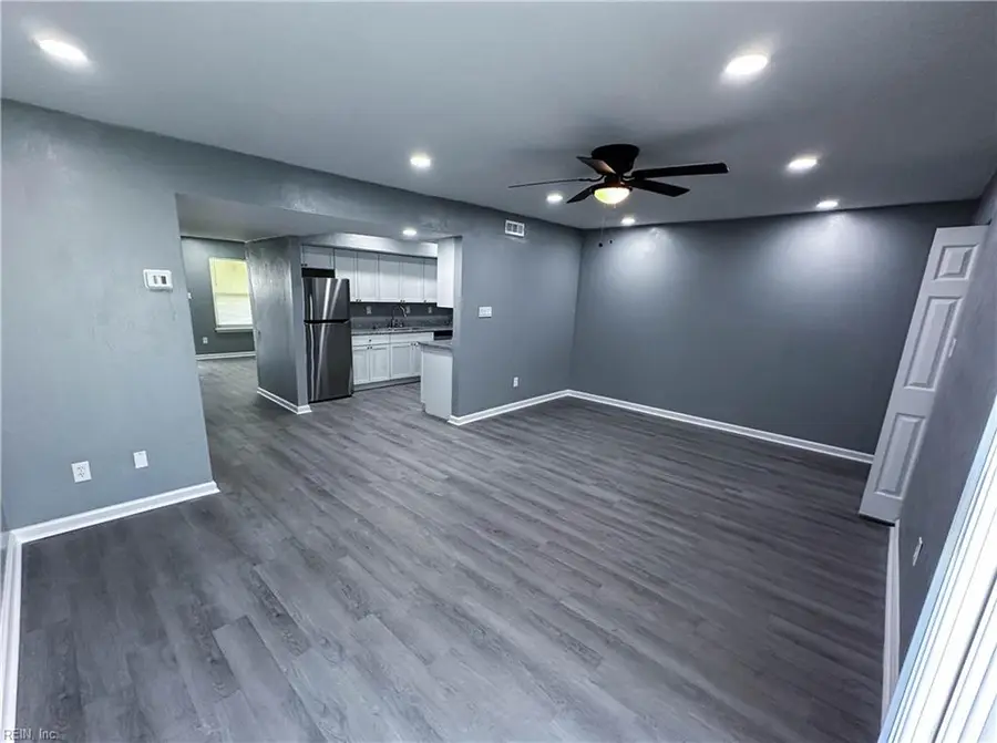 5652 Dodington Court, Virginia Beach, VA 23462 - Image #2