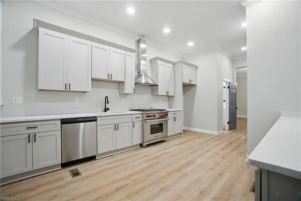 608 Westover Avenue, Norfolk, VA 23507 - Image #1