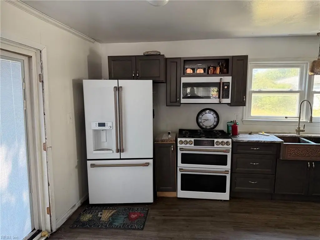 1231 N King Street, Hampton, VA 23669 - Image #1