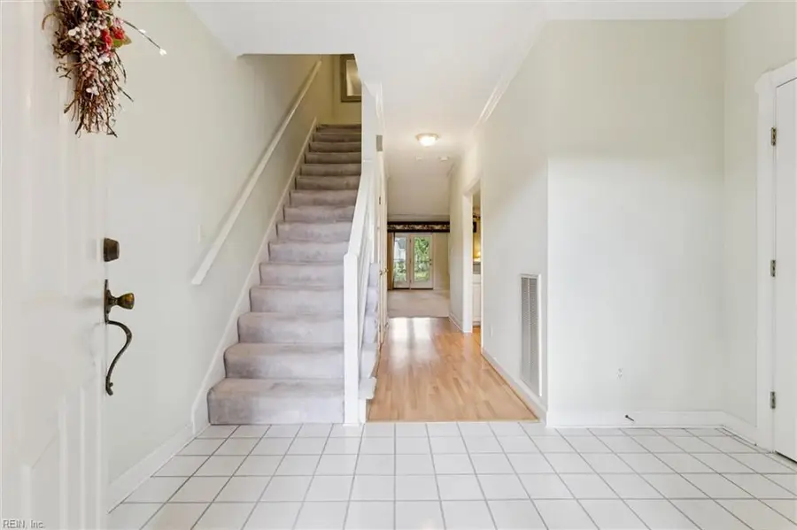 116 Genoa Drive, Hampton, VA 23664 - Image #2
