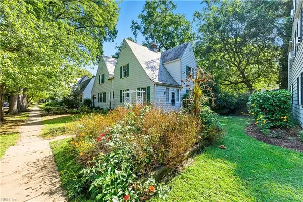 46 Hopkins Street, Newport News, VA 23601