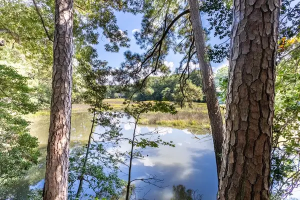 42 Scufflefield Road, Newport News, VA 23602