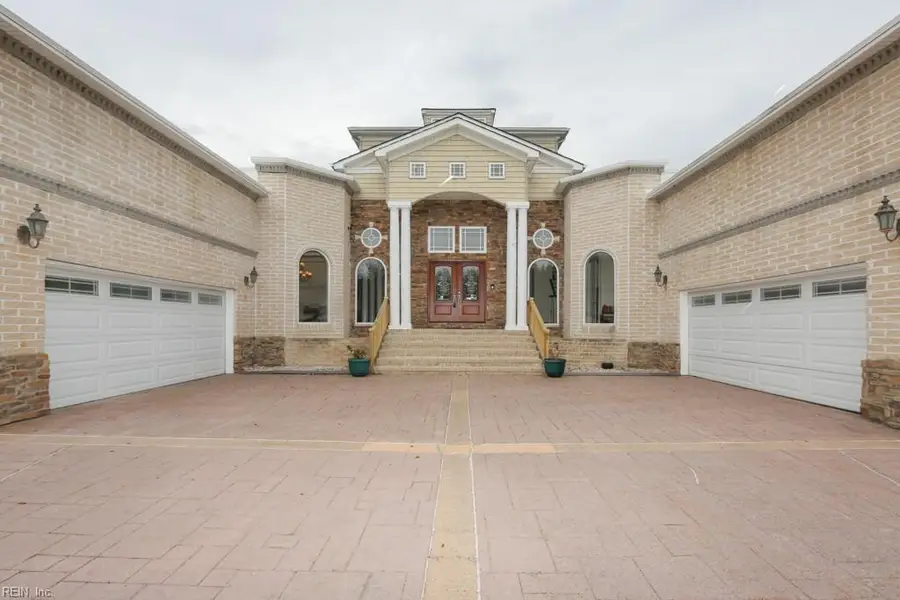 1608 Venetian Way, Chesapeake, VA 23322 - Image #2