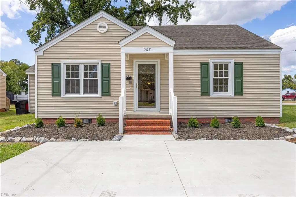 205 Simpson Street, Elizabeth City, NC 27909 - Image #1