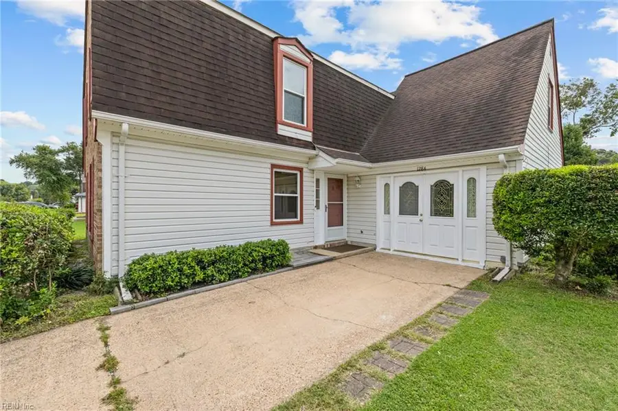 1284 Hillock Crossing, Virginia Beach, VA 23455 - Image #3