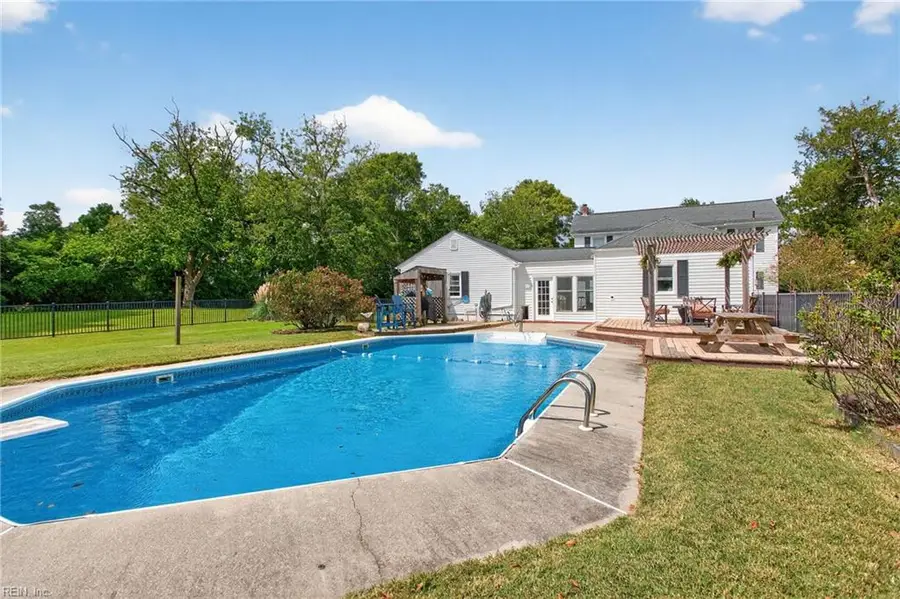 1142 Princess Anne Road, Virginia Beach, VA 23457 - Image #2