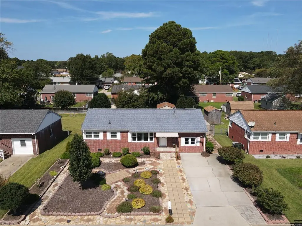 13 Eastlawn Drive, Hampton, VA 23664 - Image #1
