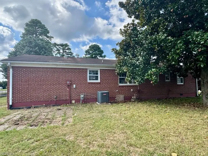 1214 Jamal Lane, Portsmouth, VA 23701 - Image #2