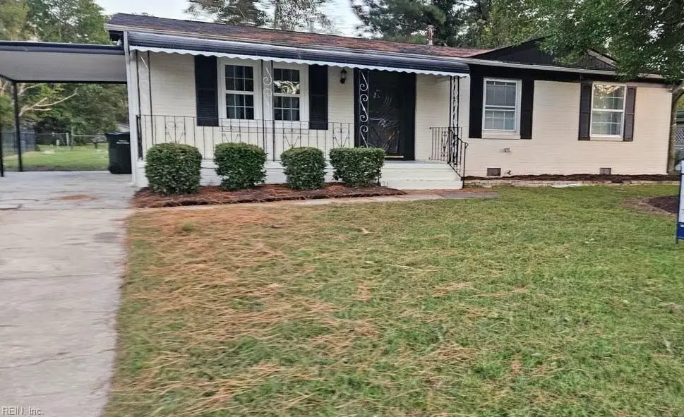 1215 Lake Kennedy Drive, Suffolk, VA 23434 - #1