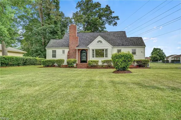 7819 Flowerfield Road, Norfolk, VA 23518