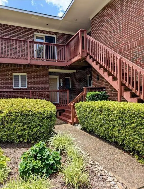 1265 Foursome Lane, Virginia Beach, VA 23455