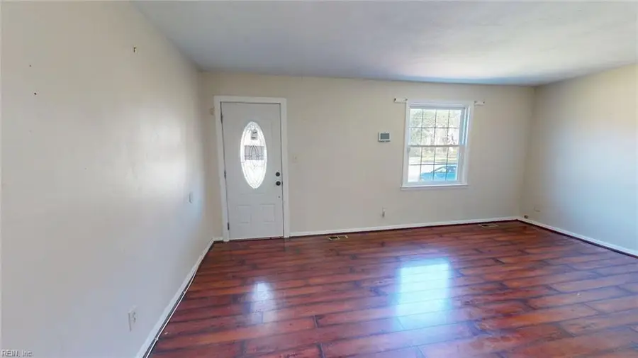 3425 E Bonner Drive, Norfolk, VA 23513 - Image #2