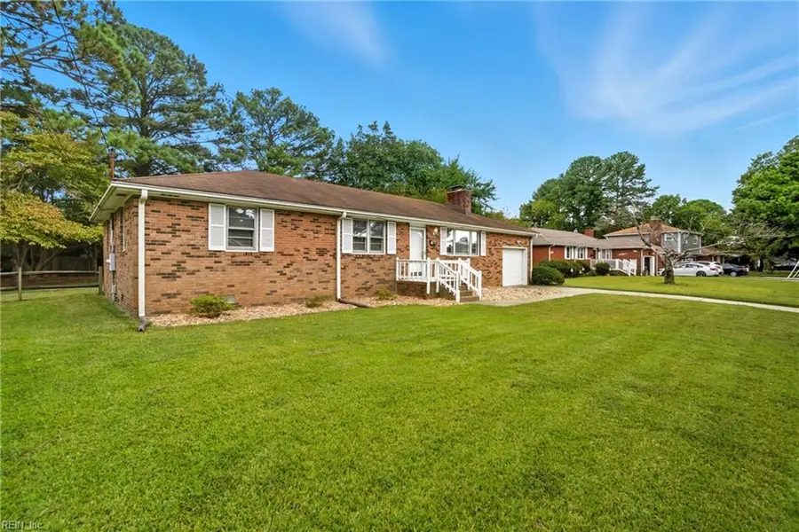 1052 Miles Standish Road, Virginia Beach, VA 23455 - Image #3