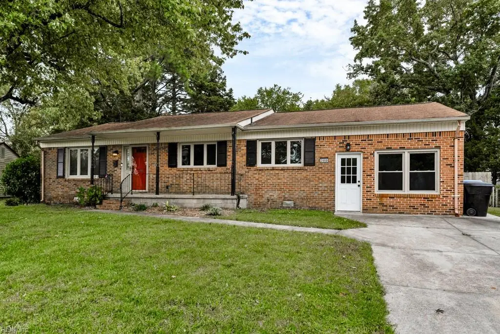 3909 W Colonial Parkway, Virginia Beach, VA 23452 - Image #1
