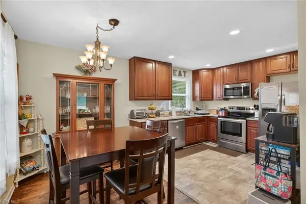 526 Yorktown Road, Newport News, VA 23603