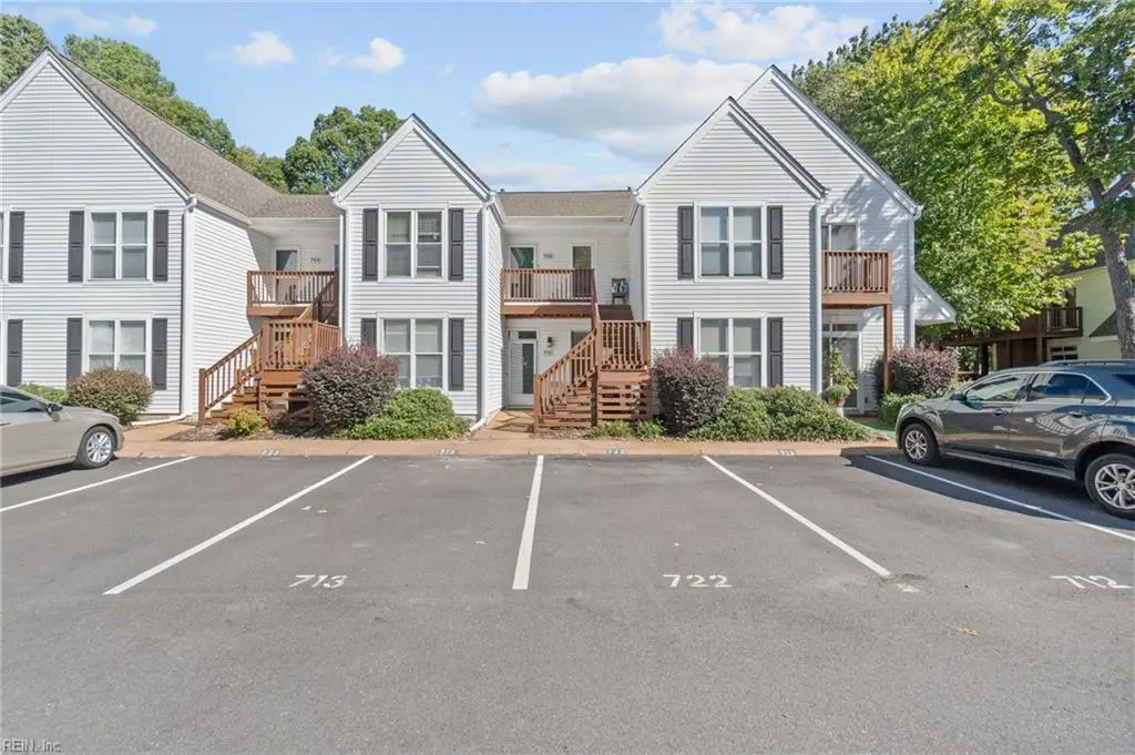 722 Ironwood Drive, Yorktown, VA 23693 - Image #1