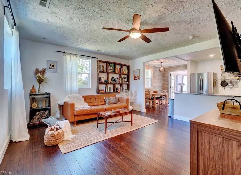 304 Beacon Road, Portsmouth, VA 23702 - Image #1