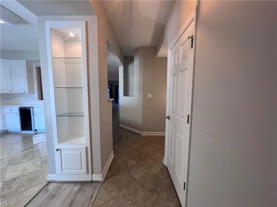 1031 High Dunes Quay #103, Hampton, VA 23664 - Image #3