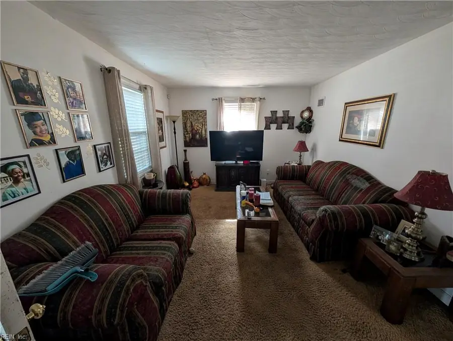 1633 Rolfe Place, Newport News, VA 23607 - Image #2