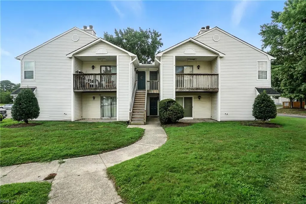 1716 Rock Bridge Mews #D, Chesapeake, VA 23320 - Image #1
