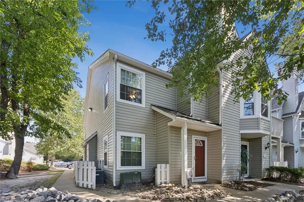 1037 Pebblewood Drive, Virginia Beach, VA 23464 - Image #1