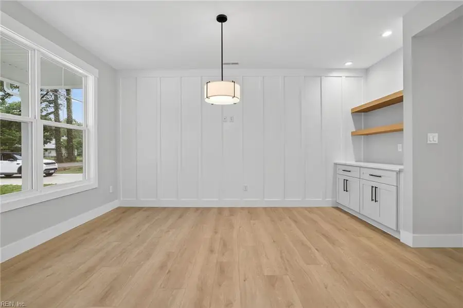 1227 Prosperity Road, Virginia Beach, VA 23451 - Image #3