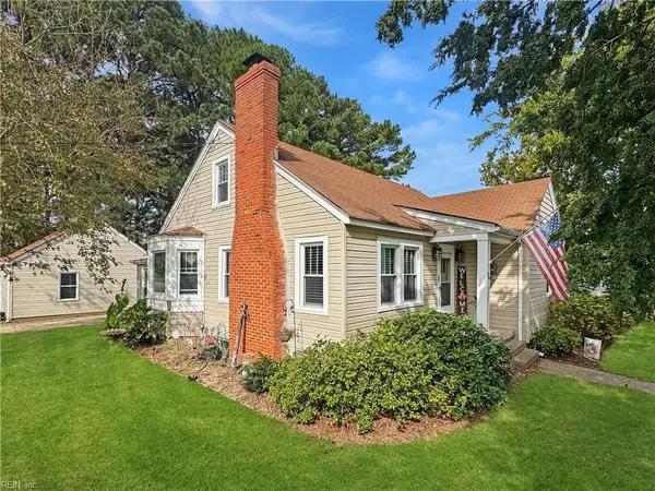 39 N Boxwood Street, Hampton, VA 23669