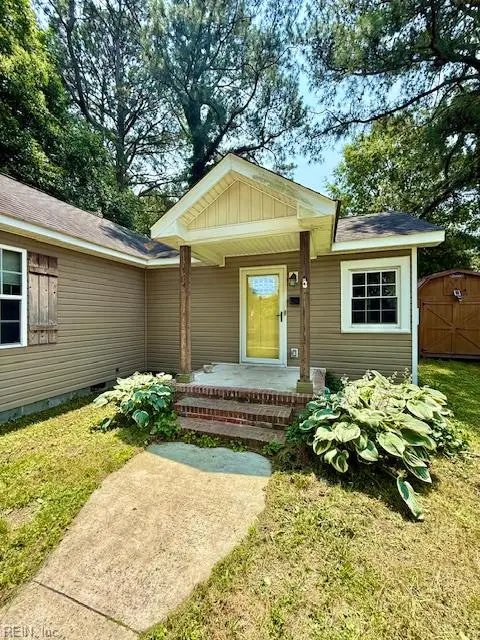 14 Davis Street, Portsmouth, VA 23702